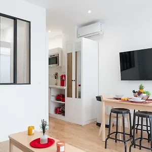  Apartment Lavie Maison Eiffel Ac Hot Tub