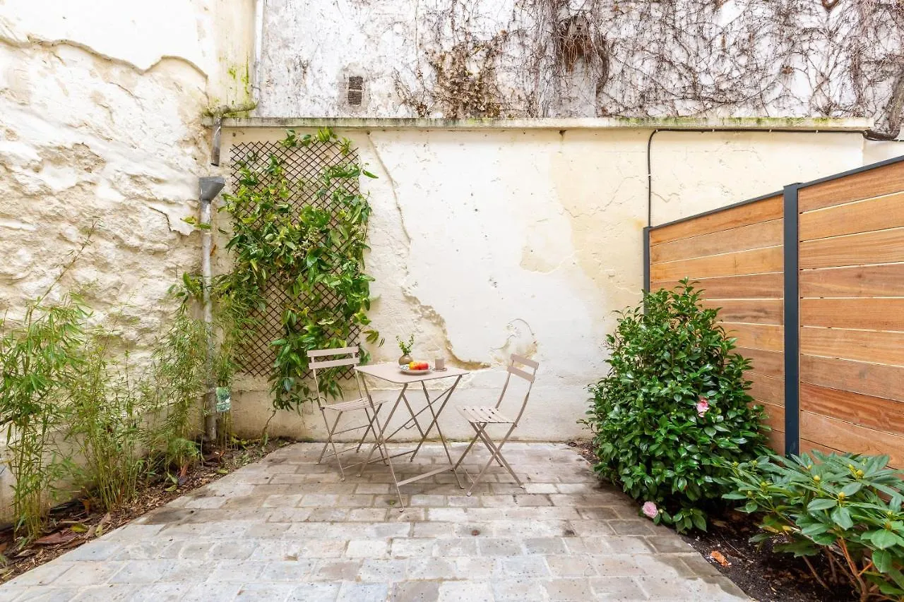 Appartement Boutik Boheme Le jardin Montmartre à Paris 0*,  France